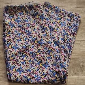 Teezher | Colorful Floral Cropped Leggings